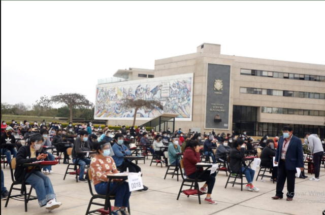 Muchos exalumnos compartieron sus experiencias universitarias. Foto: La República.