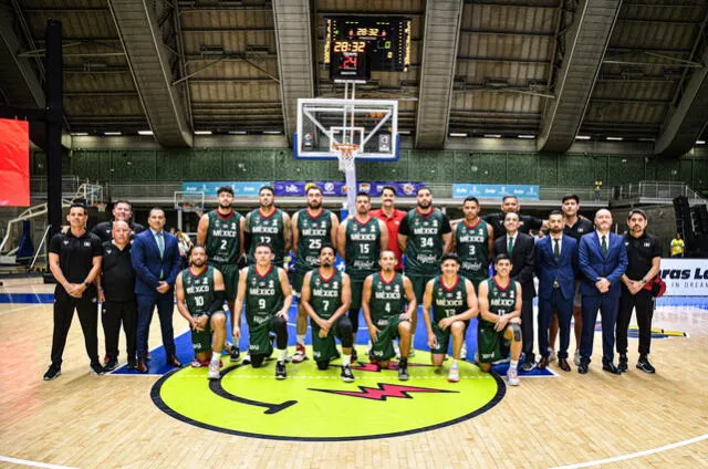 ¡En busca de la clasificación! México urge de un triunfo frente a Uruguay para clasificar a la Copa Mundial de Baloncesto 2023. Foto: México Basquetbol