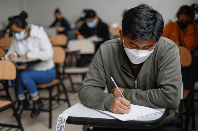  La prueba de admisión cuesta S/370 si estudiaste en un colegio público. Foto: Andina    