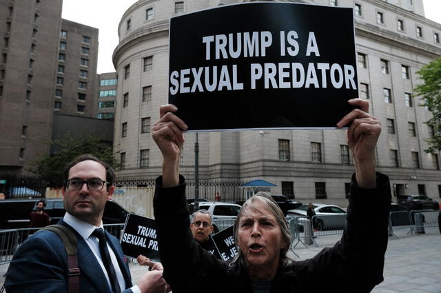Manifestantes en contra de Donald Trump. Foto: AFP<br>    