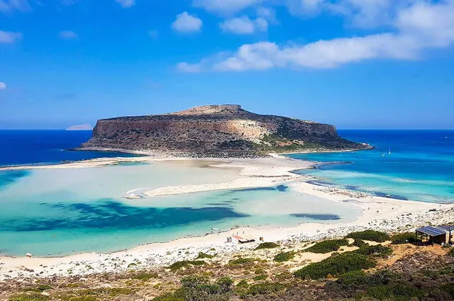 Una de las playas para guardar recuerdos a lado de esa persona especial. Foto: GuíaGrecia   