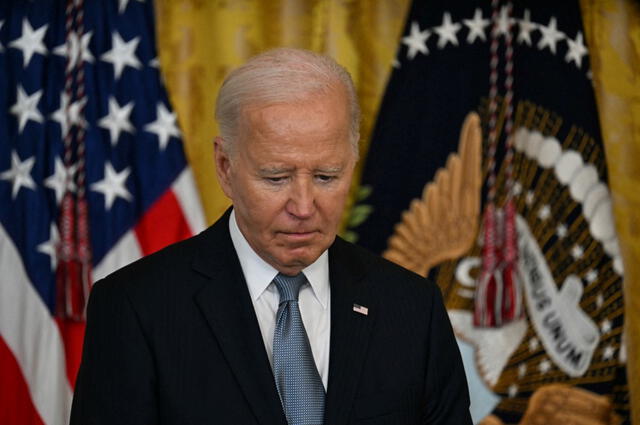  La salud de Joe Biden ha sido objeto de especulación y preocupación, especialmente en el contexto de su retiro de la carrera presidencial de 2024. Foto: AFP<br>  