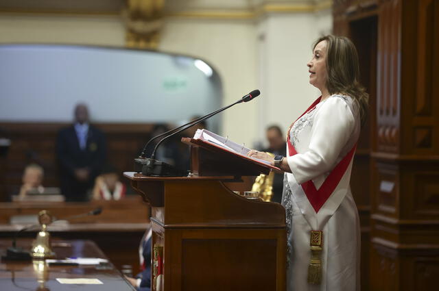 Mandataria Dina Boluarte durante su mensaje a la nación por Fiestas Patrias 2024. Foto: Presidencia.   