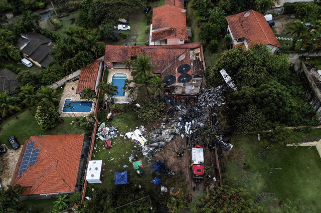 El audio proporciona información valiosa sobre las conversaciones en la cabina. Foto: AFP.   