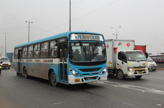 Bus El Chino