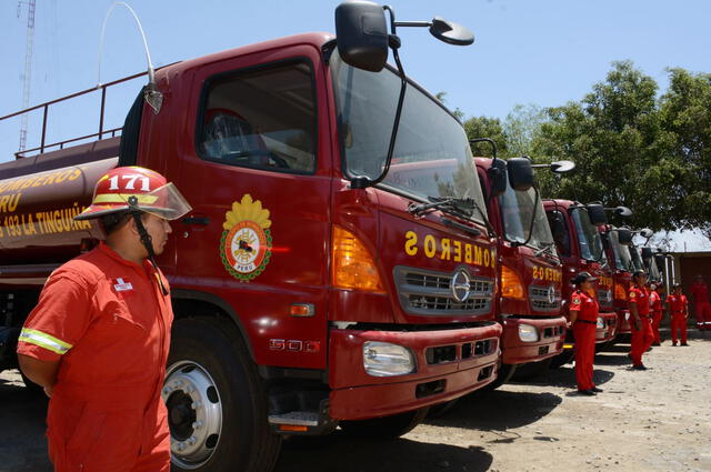 Los postulantes a las vacantes disponibles de la Intendencia Nacional de Bomberos deben tener la capacidad de ejercer el cargo y cumplir con las funciones asignadas