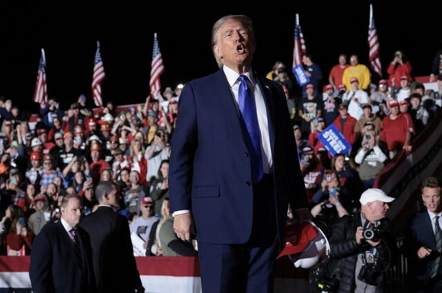 Donald Trump hizo énfasis en su promesa de restaurar la economía de Estados Unidos. Foto: AFP.   