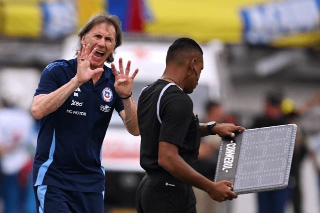  La selección chilena de Ricardo Gareca tiene 9 unidades en las Eliminatorias. Foto: AFP   