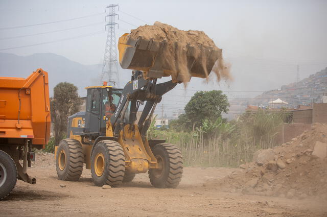 MML realiza desalojos por construcción de la autopista Ramiro Prialé