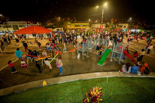 Ancón inaugura el parque Plaza Central "Los Rosales" como nuevo espacio recreativo en Lima Norte. Foto: Ancón.   