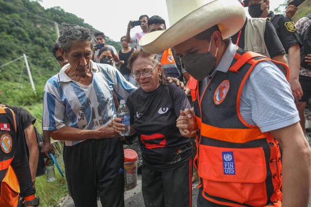Presidente Pedro Castillo prometió a la población que el Estado les brindará carpas y alimentación para afrontar la crisis provocada por el sismo. Vídeo: TV Perú