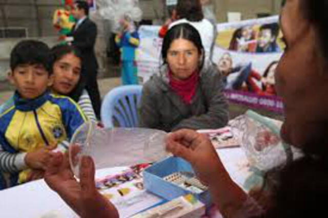 Las mujeres en zonas rurales muchas veces no cuentan con acceso a los métodos de planificación familiar. (Foto: Ojo-Público)