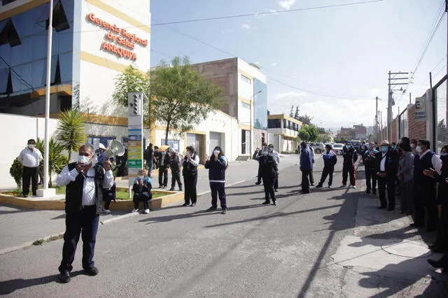 Plantón de trabajadores de la Geresa por falta de pagos. Fotos Rodrigo Talavera