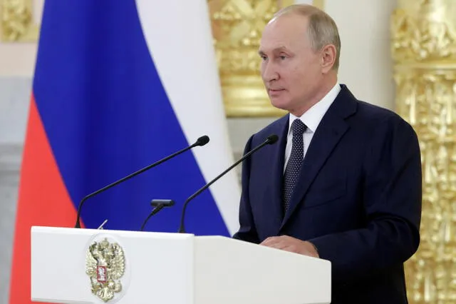 Putin se dirigió a los miembros del Consejo de la Federación en el Kremlin. Foto: AFP.