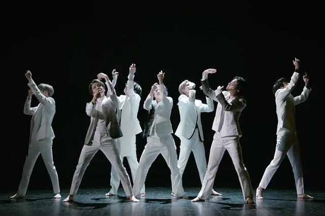 BTS, Black swan, MV, ópera