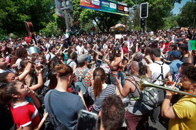 Este domingo continúan las protestas en Chile