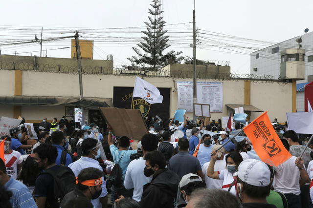 Simpatizantes de Fuerza Popular. Foto: Carlos Félix/La República