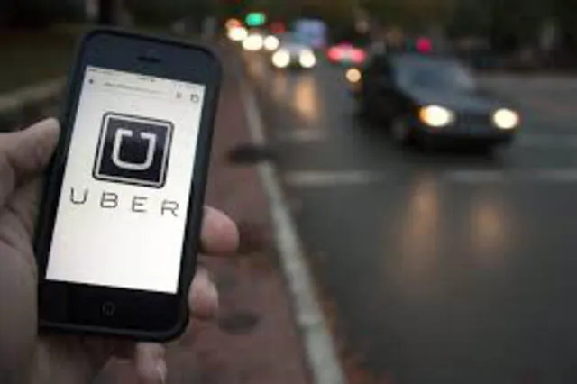 Starbucks se asocia con Uber para llevar café a domicilio 