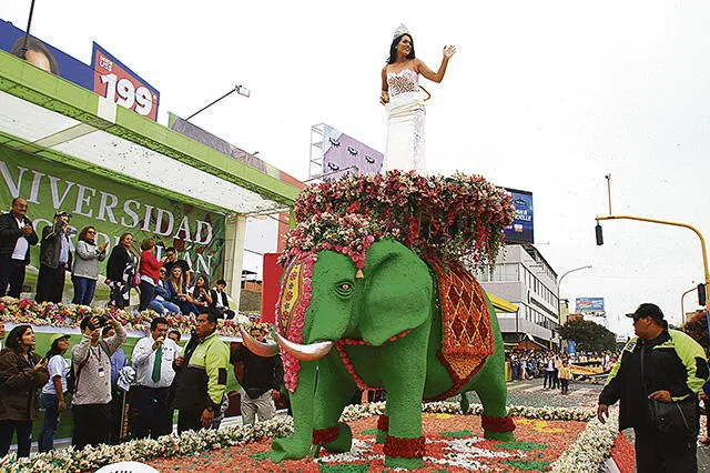 Miles disfrutaron del Gran Corso de Primavera en Trujillo