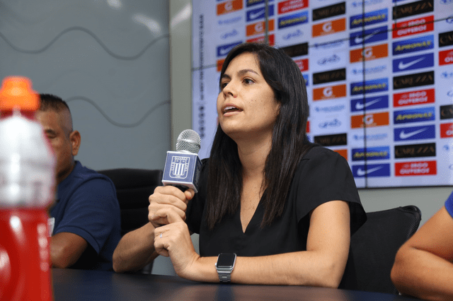 Sisy Quiroz en conferencia de prensa previo al primer duelo del torneo. Foto: Alianza Lima femenino