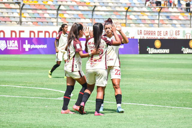 Universitario jugó como local y contó con la retorno de Cindy Novoa. Foto: Liga Femenina FPF