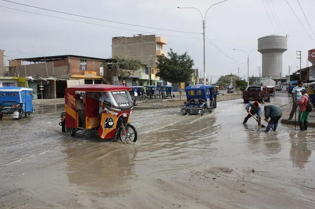 En Piura 1.258 viviendas han colapsado por inundaciones