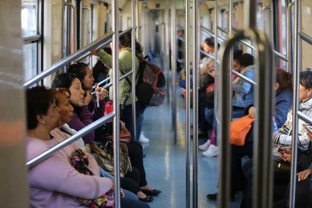 La poca afluencia de mujeres se notó en el Metro de Ciudad de México.