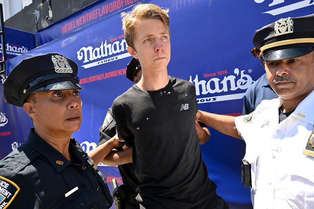 Chestnut describió al manifestante, un joven de 21 años, como un “niño loco”. Foto: New York Post