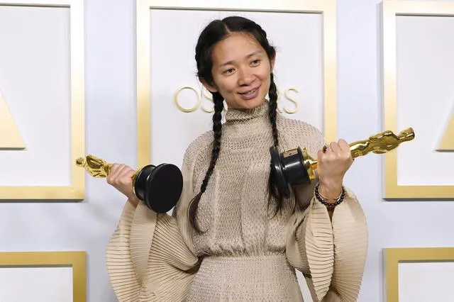 Chloé Zhao ganó el Oscar a la "mejor dirección" en el 2021. FOTO: AFP.