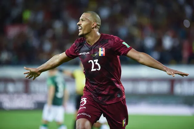 Salomón Rondón, que tiene en su haber más de 150 goles como profesional, se convertirá en el nuevo refuerzo de River Plate de Argentina. Foto: AFP