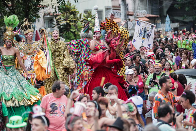 La fiesta del carnaval de Río de Janeiro ya se ha traslado a la calles. Foto: EFE   