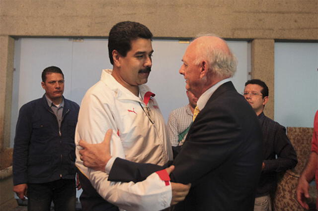  Empresario Oswaldo Cisneros reunido con el presidente Nicolás Maduro. Foto: TalCual<br>   