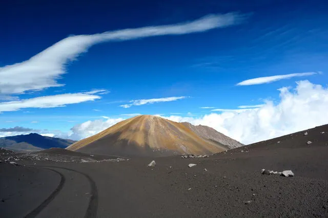 Volcán Nevado del Ruiz EN VIVO: sigue AQUÍ los últimos reportes de la actividad del volcán nevado del Ruiz hoy, lunes 10 de abril | Servicio Geológico de Colombia, últimas noticias | Alerta naranja a esta hora por volcán Nevado del Ruiz en Colombia | LRTMC