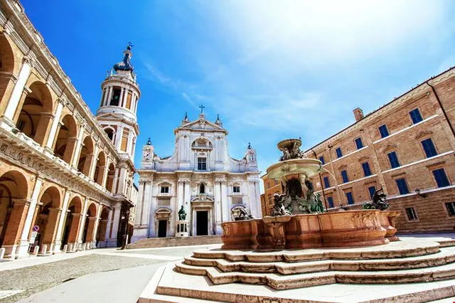  La Santa Casa en Loreto. Foto: Paesionline<br>    