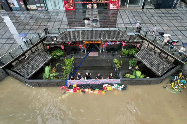Pekín es una de las áreas más afectadas por el tifón Doksuri. Foto: CNN   