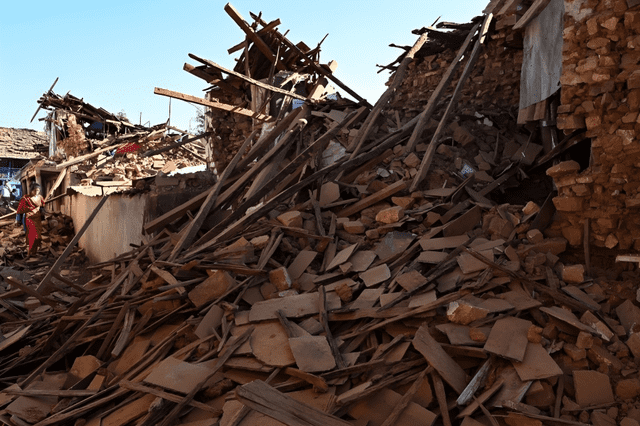  El terremoto destruyó casi 8.000 escuelas. Foto: AFP<br>    