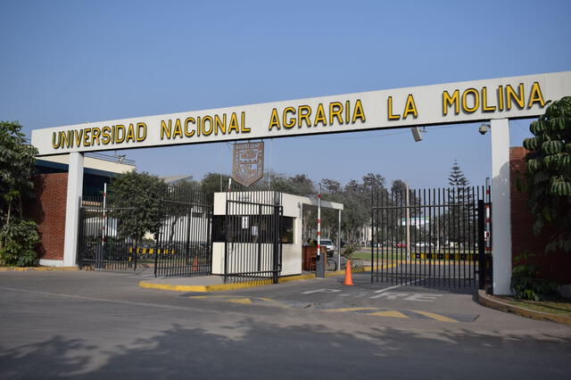  Universidad Agraria