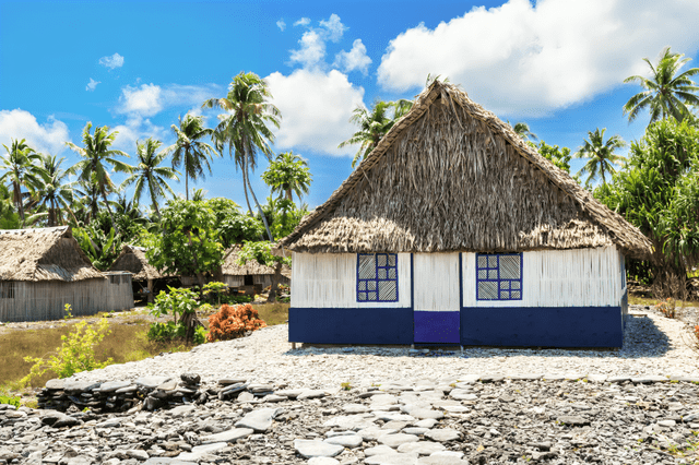La república insular de Kiribati, localizado en medio del océano Pacífico, es el primer país a nivel mundial en recibir el Año Nuevo. Foto: Freepick 