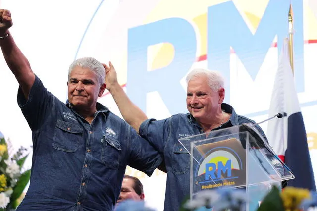  José Raúl Mulino y el expresidente Ricardo Martinelli, acusado por corrupción. Foto: @JoseRaulMulino/Twitter   
