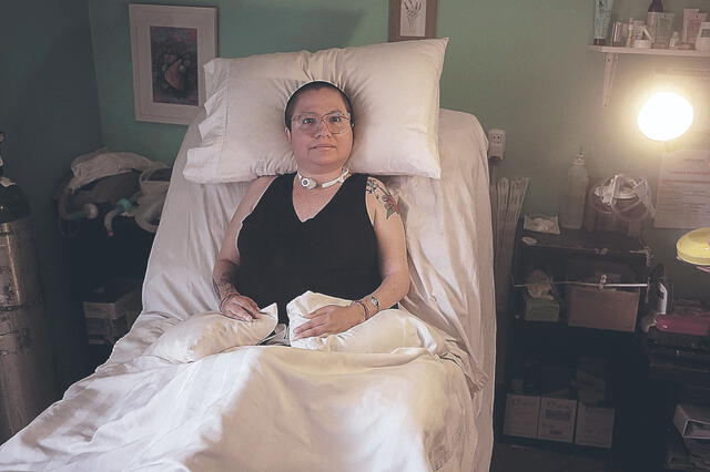  Lucha. La psicóloga Ana Estrada sufría de polimiositis y se fue deteriorando hasta no poder valerse por sí misma. Luchó por acceder a la eutanasia y decidió cuándo morir. Foto: difusión   