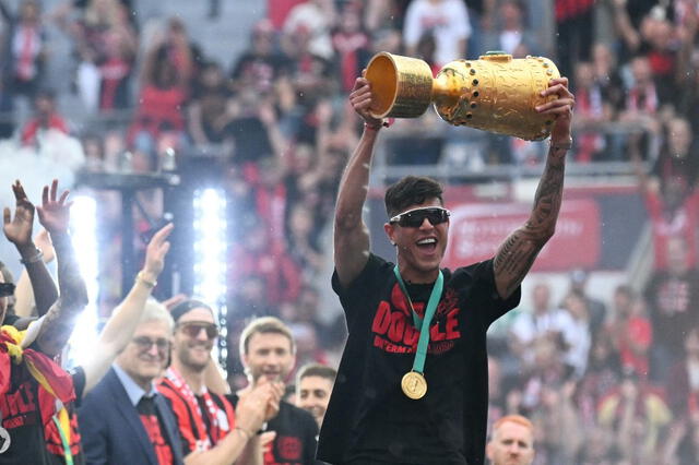 Recientemente, Piero Hincapié ganó el título de la Bundesliga con el Leverkusen. Foto: AFP   