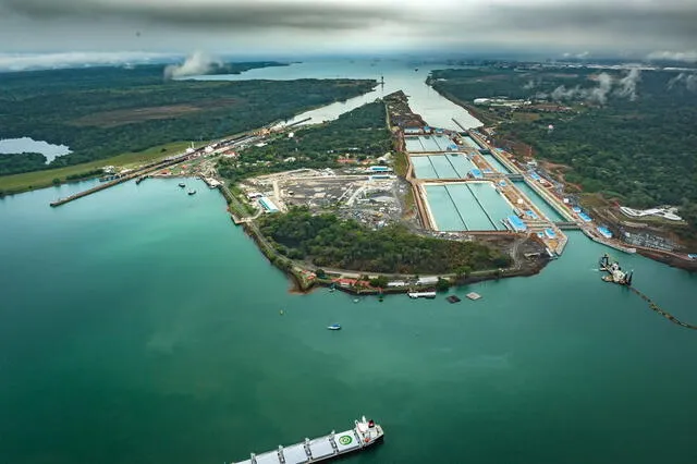  El Canal de Panamá ha facilitado el comercio internacional y ha reducido significativamente las distancias y los costos del transporte marítimo. Crédito de la foto: AIDB<br>    