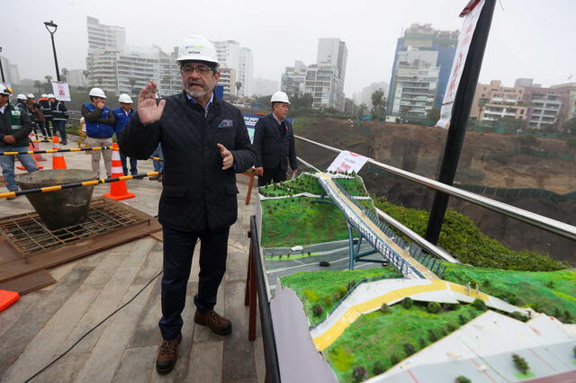 Carlos Canales asegura que la obra sería inaugurada este 2024. Foto: Andina 