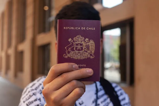 Chile mantiene excelentes relaciones diplomáticas con un gran número de países, lo que facilita la negociación de acuerdos de exención de visa. Foto: La Tercera   