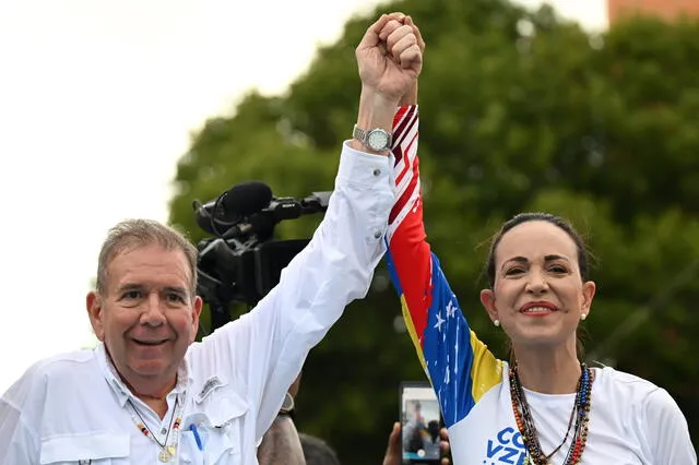 María Corina Machado y Edmundo González. Foto: AFP   