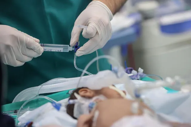 La Anestesiología cumple un papel fundamental en el ámbito médico. Foto: Andina   