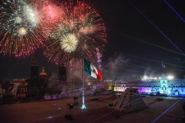  Este cierre temporal de las entidades financieras en México está programada por el CNVB. Foto: EFE   