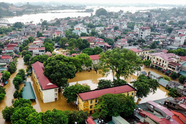 La asistencia económica busca acelerar los trabajos de reconstrucción en una de las áreas más afectadas. Foto: AFP.   