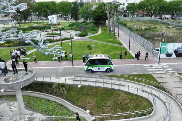 Actualmente, el bus opera en fase de prueba casi a diario dentro del Parque de Innovación. Foto: La Nación.   