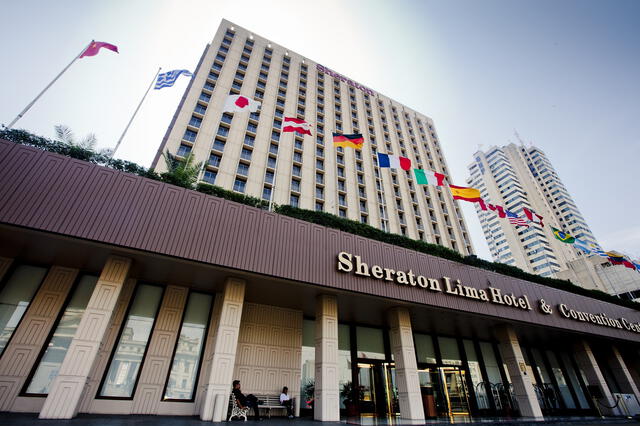  El hotel Sheraton queda ubicado en Av. P.º de la República 170, Lima 15001. Foto: Federación de Periodistas del Perú   